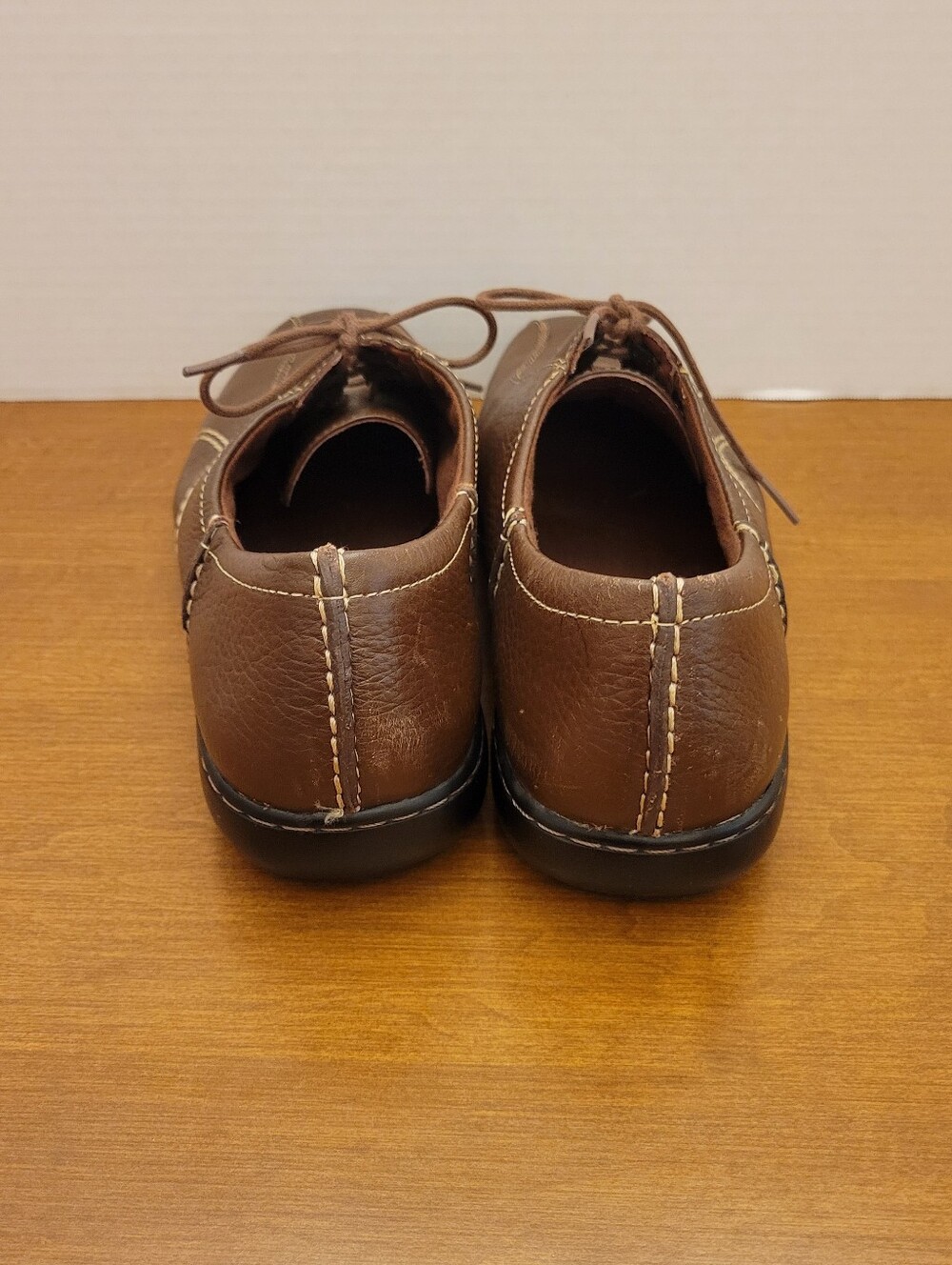 Women's Clarks Brown Viola Walking Lace-Up Oxfords, Size 11M - Picture 4 of 6
